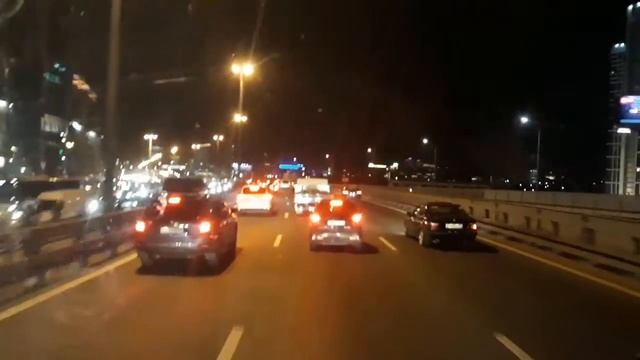 Ночная Москва-Сити... смотреть онлайн