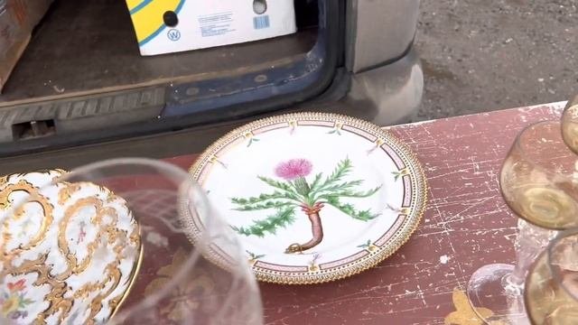 БЛОШИНЫЙ РЫНОК ЛЕВША. БЛОШКА НОВОПОДРЕЗКОВО НАС ВСТЕЧАЕТ.