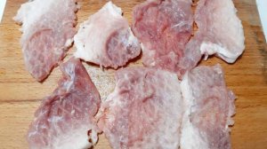 Мясо по-французски с майонезом и моцареллой