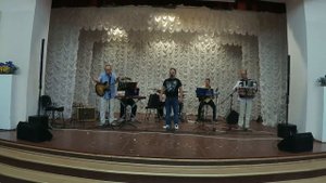 В чистом небе Донецком поёт С.П. Онипко 2019 г.