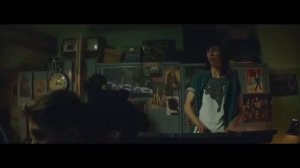 Баста Выпускной Медлячок, чтобы ты заплакала, и пусть звучат они все одинаково