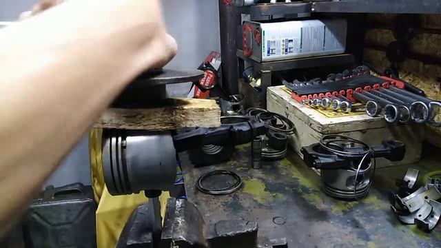 7.Выпрессовка пальцев подручными средствами без пресса и молотка.mp4 смотреть онлайн