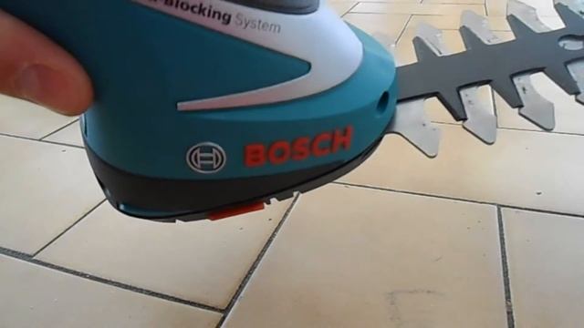 Test du Sculpte-haies sans fil BOSCH ASB 10,8 LI смотреть онлайн