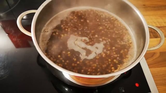 Чечевичный суп из красной и коричневой чечевицы. Всегда очень вкусно. Детокс.