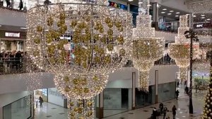 А в магазинах уже Новый год . ТЦ Красная Площадь в Краснодаре.