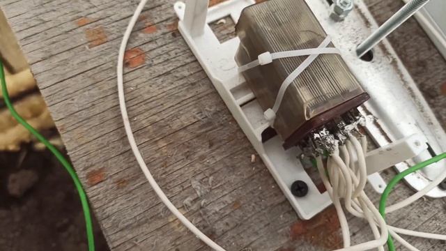 Кротобой. Самый эффективный и не дорогой способ борьбы с кротами 100% работает проверено. смотреть онлайн