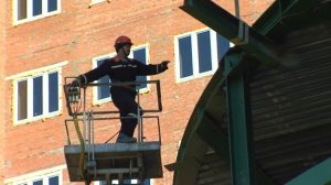 "Наши профессии. Крановщик"