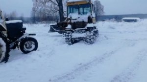 Не поднимает нож дт 75. поменяли масло в двигателе и трансмисии.