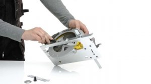 Пила дисковая аккумуляторная DeWalt DCS570N-XJ