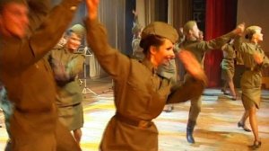 "Популярные песни ВОВ"- исп. Анатолий Тукиш и анс. танца "Барыня". mp4