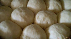 Булочки на сметане с шоколадной глазурью