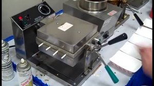 сосиска в тесте, корн дог, спиральные чипсы, твистер дог