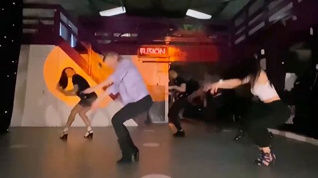 Heels routine at fusion dance school смотреть онлайн