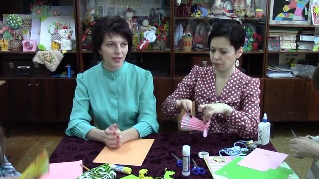 Скрапбукинг. Подарок на 8 Марта своими руками! смотреть онлайн