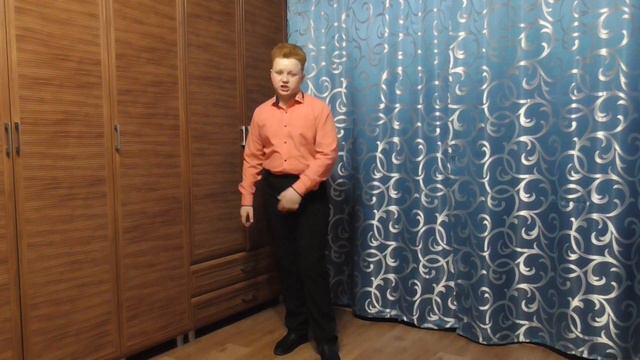 Макар Шуберский с песней  Кони в яблоках