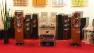 TANNOY Revolution XT8F vs MONITOR AUDIO Silver 500!