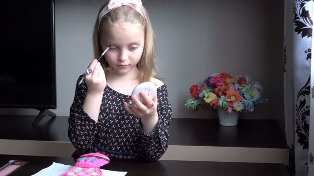 Maia's natural makeup for kids | Kids makeup set смотреть онлайн