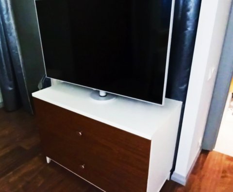 Комод под ТВ.