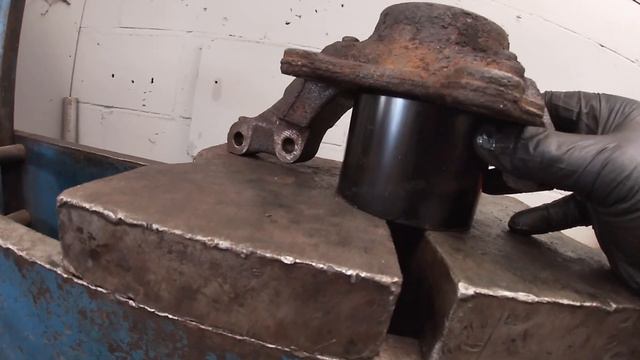 Blue Spot 07902 Cassette Bearing Removal and Installer Tool Kit for Light Vehicle смотреть онлайн