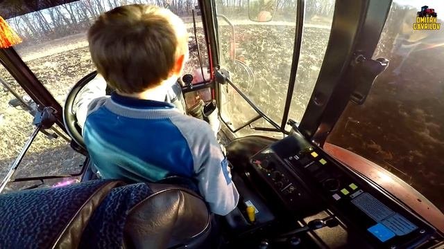 Вспашка чизельным плугом ПЧ 2.5. МТЗ-2022.3 на безотвальной пахоте.