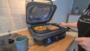 Morgenmad lavet på stegepladen, i Ninja ag651eu