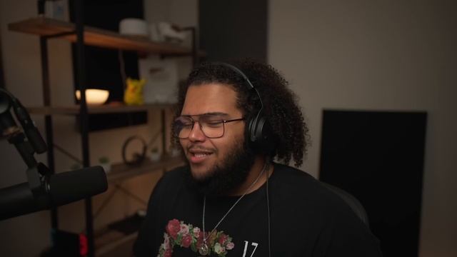 Grizzy REACTS to TikToks that make no sense смотреть онлайн