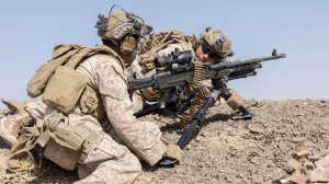 American Soldiers Fire the M240 Machine Gun