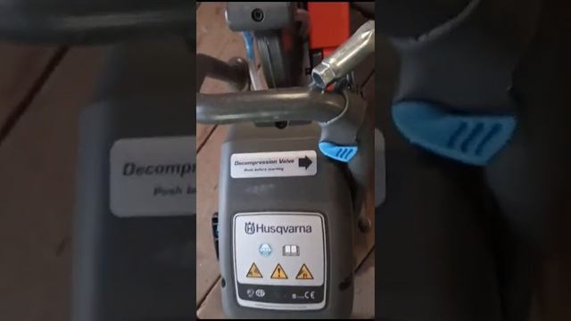 Бензорез Husqvuarna K750