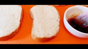 Бутерброды с икрой и печенью минтая