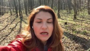стричь ли ребенка в год? будет ли волос после этого гуще, толще и красивее?
