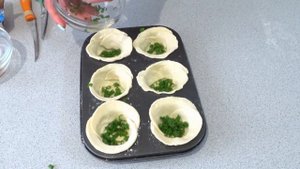 НЕЖНЫЙ "ОТКРЫТЫЙ" МИНИ ПИРОГ С СЁМГОЙ, ИЛИ МИНИ КИШ