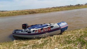 Покатуха на воде! Я на лодке ямаран. YAMARAN F 370.Мотор тохатсу 18 л.с