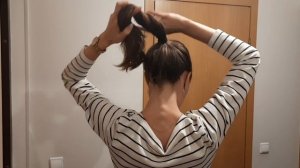 Небрежный высокий пучок быстро и красиво
