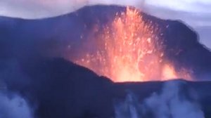 Извержение вулкана