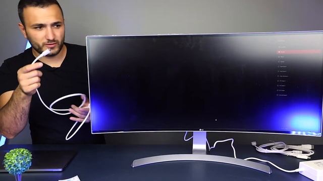 Monitor super wide, curbat, diagonala de 87 cm sau 34 inch LG 34UC99-W смотреть онлайн