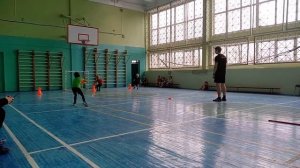 Веселая тренировка по футболу для детей 3-4 лет / Funny football drills for kids 3-4 years old