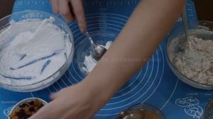 Вкуснейшие рогалики с грецкими орехами и изюмом!