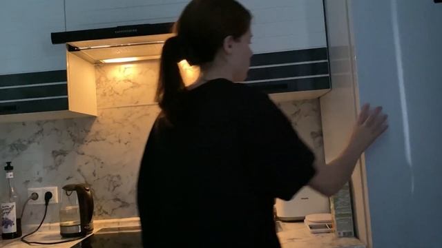 [влог] мое непродуктивное утро??♀️| рутина, йога, питание