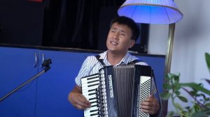 БУЛ ЫРДЫ ҮЙРӨНҮП АЛЫП ТОЙДУ ЖАР! ТОЙДУ ТЫТКАН ЫРЧЫДАН СОНУН ЫР аккордеон ырлары