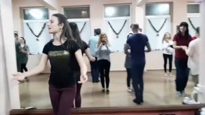 Първи урок по бачата от Танцово студио Let's Dance