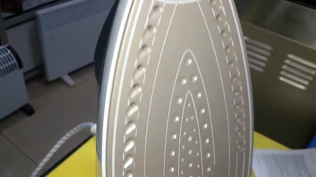 Утюг Tefal Ultimate Anti-Calc FV9775 и Утюга Tefal FV2560 смотреть онлайн