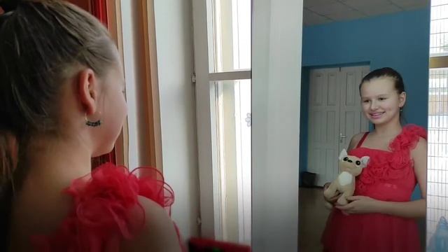 Видеопоздравление для мам и бабушек . Открытка ко дню  8 марта