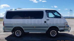 TOYOTA HIACE