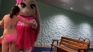 Необычное поздравление в сауне.