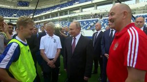 На совещании в Калининграде Владимир Путин говорил... Чемпионата мира по футболу FIFA 2018 в России™