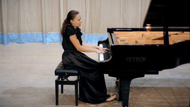 Ажгихина, КПОУ УР "РМК"г.Ижевск, 1 курс.1.П.И.Чайковский "Раздумье"соч.72 2. Ф.Шопен Этюд соч.10 № смотреть онлайн