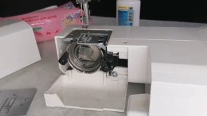 Обслуживание бытовой швейной машины.