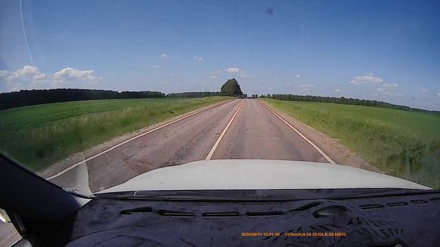 Смертник на дороге и не боится
