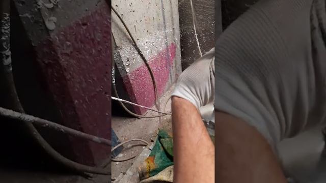 Оторвало руку на роботе смотреть онлайн