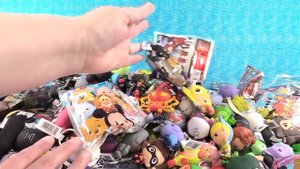 $1000 Blind Bag Figural Keyring Palooza Opening Disney Marvel Princess & More | PSToyReviews